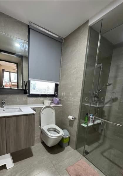 The Clement Canopy, Ave 1 Clementi, Buona Vista / West Coast / Clementi New Town, 3 Bedrooms, 990 sqft, Condominium For Rent, by Joshua Lawrence Che, 500287209 - Bathroom - PropertyGuru.com.sg
