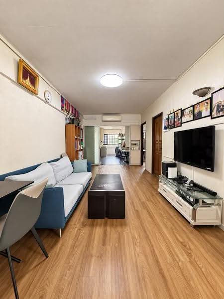 178 Bukit Batok West Avenue 8, 178 Bukit Batok West Avenue 8, Dairy Farm / Bukit Panjang / Choa Chu Kang, 2 Bedrooms, 785 sqft, HDB Flat For Sale, by Haziq ., 500287212 - Living Room - PropertyGuru.com.sg