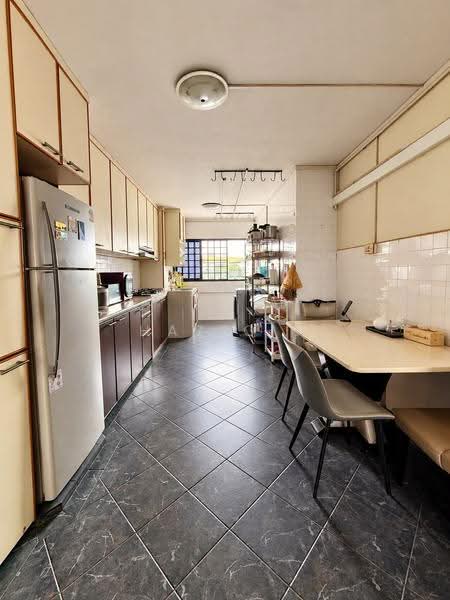 178 Bukit Batok West Avenue 8, 178 Bukit Batok West Avenue 8, Dairy Farm / Bukit Panjang / Choa Chu Kang, 2 Bedrooms, 785 sqft, HDB Flat For Sale, by Haziq ., 500287212 - Kitchen - PropertyGuru.com.sg