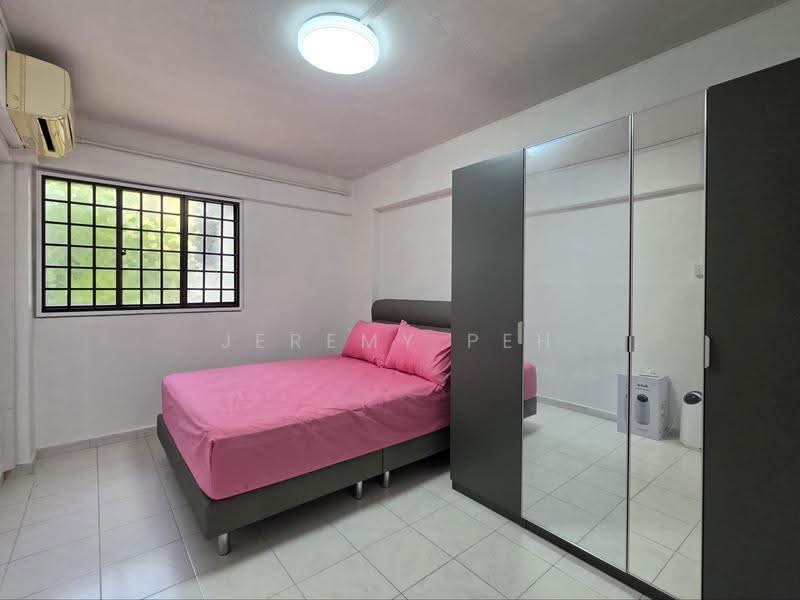 53 Teban Gardens Road, 53 Teban Gardens Road, Boon Lay / Jurong / Tuas, 3 Bedrooms, 893 sqft, HDB Flat For Sale, by Jeremy Peh, 500287215 - Bedroom - PropertyGuru.com.sg