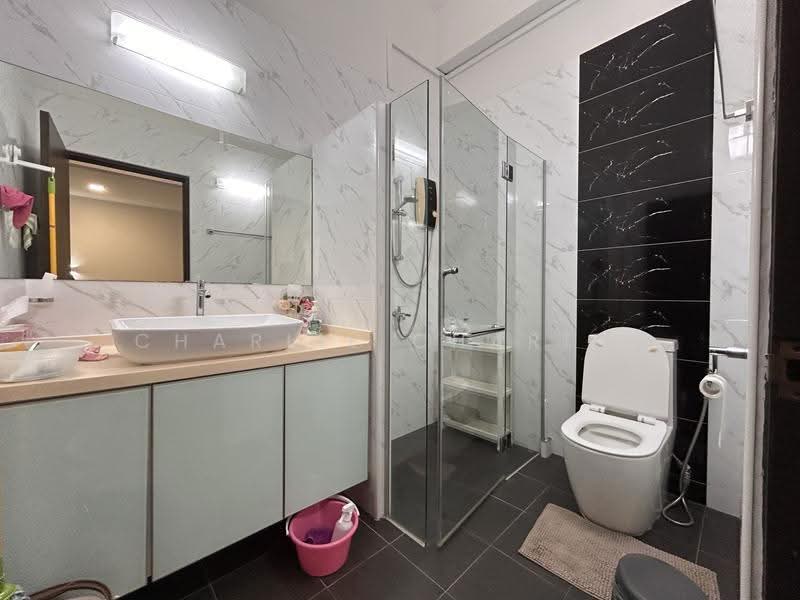 Chuan Terrace, Chuan Terrace, Hougang / Punggol / Sengkang, 4 Bedrooms, 2,700 sqft, Terraced House For Rent, by Charlie Charlie, 500287218 - PropertyGuru.com.sg