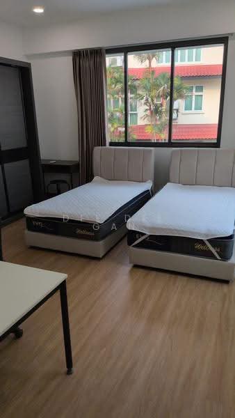 Simon Place at Kovan, 14 simon place, Hougang / Punggol / Sengkang, Room Rental, 250 sqft, Terraced House For Rent, by Dee Dee Gan, 500287225 - Bedroom - PropertyGuru.com.sg
