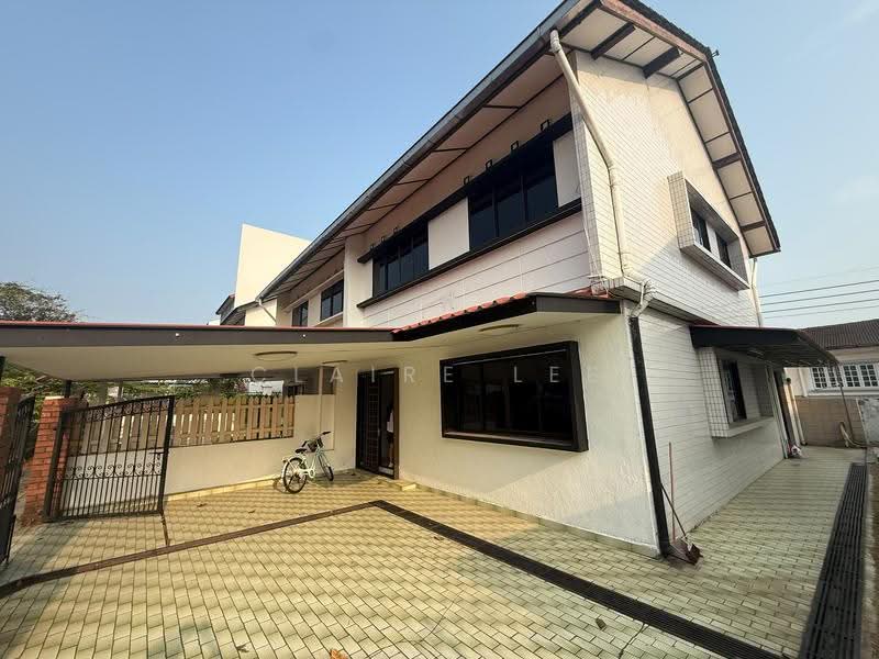 10 Lor Siglap, East Coast / Marine Parade, 4 Bedrooms, 1,750 sqft, Semi-Detached House For Rent, by Claire Lee, 500287226 - Exterior - PropertyGuru.com.sg