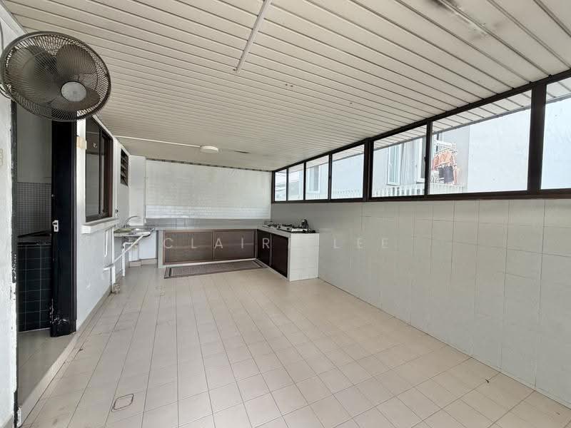 10 Lor Siglap, East Coast / Marine Parade, 4 Bedrooms, 1,750 sqft, Semi-Detached House For Rent, by Claire Lee, 500287226 - Kitchen - PropertyGuru.com.sg