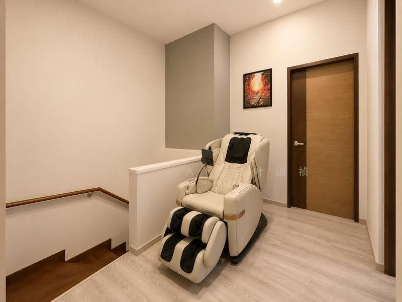Jalan Kayu Estate, Jalan Tari Serimpi, Seletar / Yio Chu Kang, 6 Bedrooms, 2,000 sqft, Terraced House For Sale, by Alex Yap 叶国祯, 500287227 - Interior - PropertyGuru.com.sg