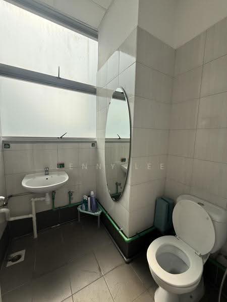Northstar @ Amk, 7030 Ang Mo Kio Avenue 5, Ang Mo Kio / Bishan / Thomson, 200 sqft, Light Industrial (B1) For Rent, by Jenny Lee, 500287237 - Bathroom - CommercialGuru.com.sg