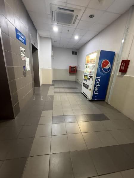 Northstar @ Amk, 7030 Ang Mo Kio Avenue 5, Ang Mo Kio / Bishan / Thomson, 200 sqft, Light Industrial (B1) For Rent, by Jenny Lee, 500287237 - Lobby - CommercialGuru.com.sg