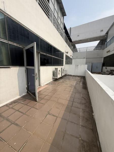 Northstar @ Amk, 7030 Ang Mo Kio Avenue 5, Ang Mo Kio / Bishan / Thomson, 200 sqft, Light Industrial (B1) For Rent, by Jenny Lee, 500287237 - Exterior - CommercialGuru.com.sg