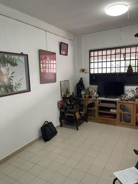 250 Bukit Batok East Avenue 5, 250 Bukit Batok East Avenue 5, Dairy Farm / Bukit Panjang / Choa Chu Kang, 2 Bedrooms, 785 sqft, HDB Flat For Sale, by Kenny Loh, 500287243 - PropertyGuru.com.sg