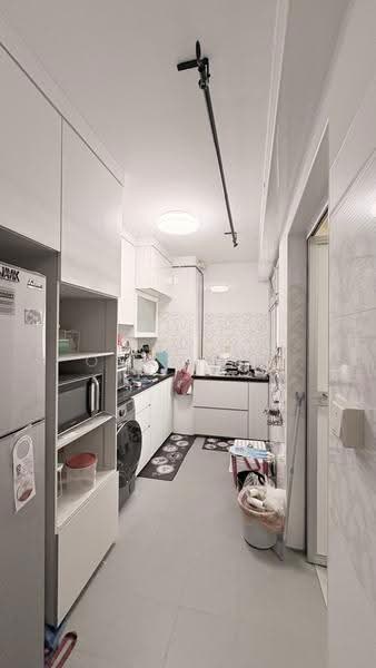 560A Spring Haven @ Jurong, 560A Jurong West Street 42, Boon Lay / Jurong / Tuas, 2 Bedrooms, 450 sqft, HDB Flat For Rent, by Alvin Ong 王裕清, 500287257 - Kitchen - PropertyGuru.com.sg