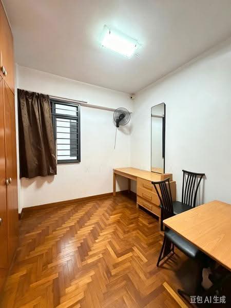 Regentville, 10 Hougang Street 92, Hougang / Punggol / Sengkang, 3 Bedrooms, 1,152 sqft, Condominium For Sale, by Li Xinghua, 500287272 - PropertyGuru.com.sg