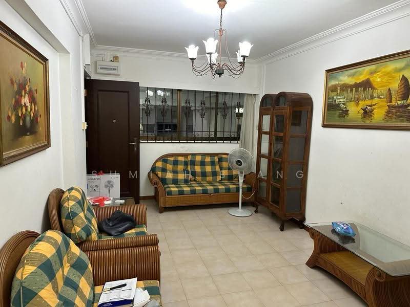 Blk 276 Tampines St 22, 22, 2 Bedrooms, 797 sqft, HDB Flat For Sale, by Sumiah Buang, 500287281 - Living Room - PropertyGuru.com.sg