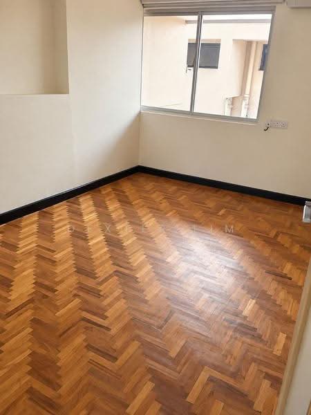 Coronation Shopping Plaza, 587 Bukit Timah Road, Tanglin / Holland / Bukit Timah, 2 Bedrooms, 1,100 sqft, Apartment For Rent, by Dexter Lim, 500287283 - PropertyGuru.com.sg