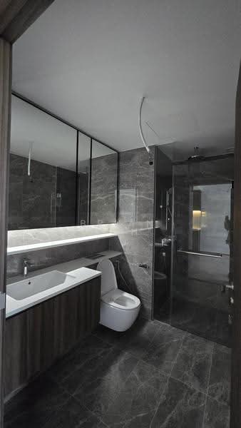 Lentor Modern, 3 Lentor Central, Mandai / Upper Thomson, 1 Bedroom, 527 sqft, Condominium For Sale, by Brian Koh, 500287300 - Bathroom - PropertyGuru.com.sg