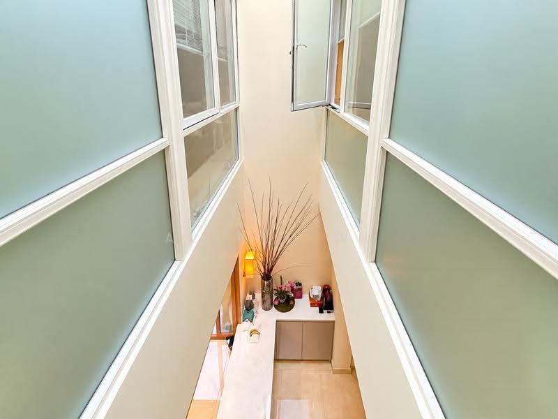 Spacious living in a freehold corner terrace at Oasis @ Mulberry, Macpherson / Potong Pasir, 4 Bedrooms, 4,656 sqft, Corner Terrace For Sale, by Alfred Wu, 500287303 - Interior - PropertyGuru.com.sg