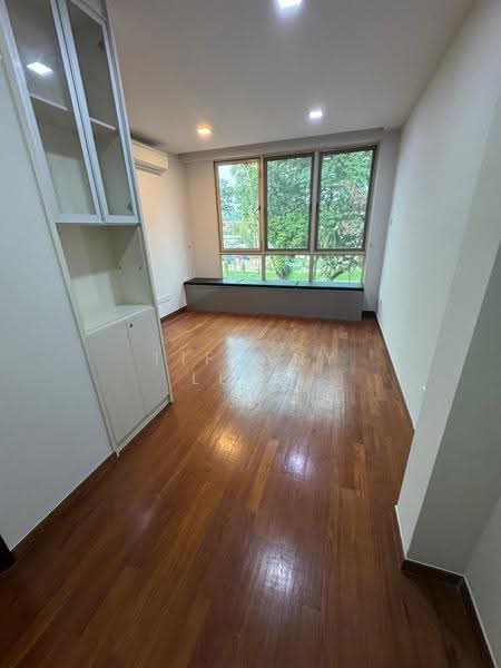 2nd floor Common Room 2