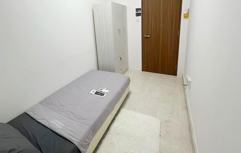 The Grandhill, 39 Pasir Panjang Hill, Buona Vista / West Coast / Clementi New Town, Room Rental, 145 sqft, Condominium For Rent, by Jeron Lee, 500287310 - Bedroom - PropertyGuru.com.sg