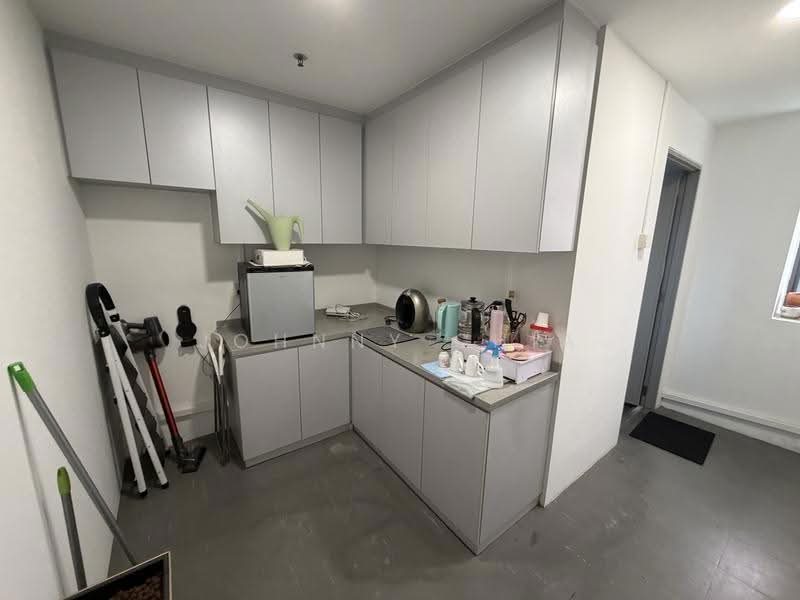 Vertex, 33 Ubi Avenue 3, Eunos / Geylang / Paya Lebar, 120 sqft, Light Industrial (B1) For Rent, by Johnny Chia, 500287318 - Kitchen - CommercialGuru.com.sg