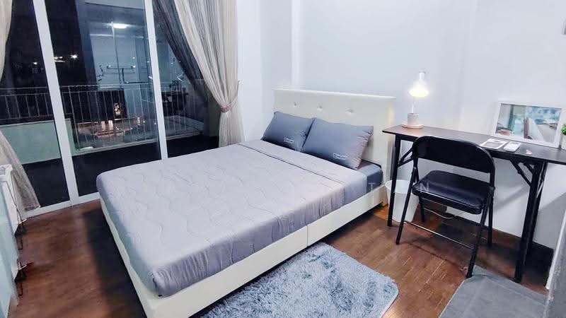 The Stellar, 8 West Coast Road, Buona Vista / West Coast / Clementi New Town, Room Rental, 200 sqft, Condominium For Rent, by Bennedict Tan, 500287321 - Bedroom - PropertyGuru.com.sg