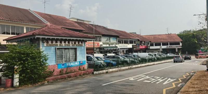 LANDED7772@ D20 Brand NEW Terrace 1KM to St Nicholas School 88007772, Jln Menarong, Jln Lanjut, Jln Chempedak, Jln Batai,  Jalan Kuras, Jln Gelenggang, Jln Changam, Jln Sappan, Jln Rukam, Sembawang Hills Estate, Ang Mo Kio / Bishan / Thomson, 6 Bedrooms, 6,500 sqft, Terraced House For Sale, by Bell Tan (Annabella), 500287323 - PropertyGuru.com.sg