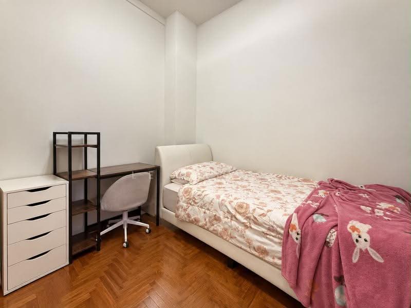 Loyang Villas, 10 Loyang Rise, Changi Airport / Changi Village, 5 Bedrooms, 3,000 sqft, Terraced House For Sale, by Lee Yong, 500287333 - Bedroom - PropertyGuru.com.sg