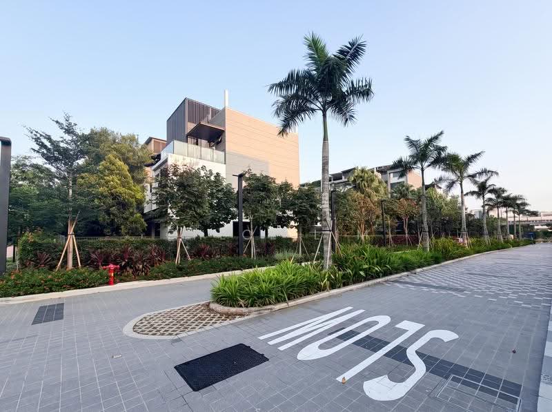 Belgravia Ace, Belgravia Drive, Seletar / Yio Chu Kang, 5 Bedrooms, 4,058 sqft, Semi-Detached House For Sale, by Chloe Lim, 500287335 - Exterior - PropertyGuru.com.sg