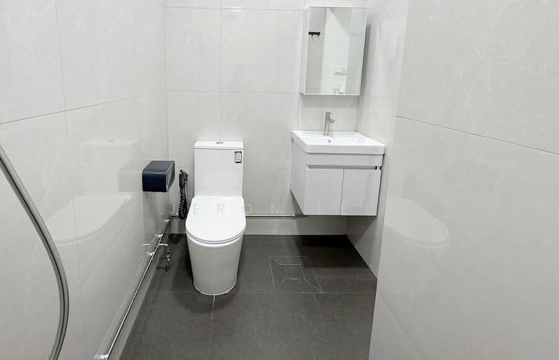 Westville, 12 Westwood Terrace, Boon Lay / Jurong / Tuas, Room Rental, 155 sqft, Terraced House For Rent, by Jeron Lee, 500287338 - Bathroom - PropertyGuru.com.sg