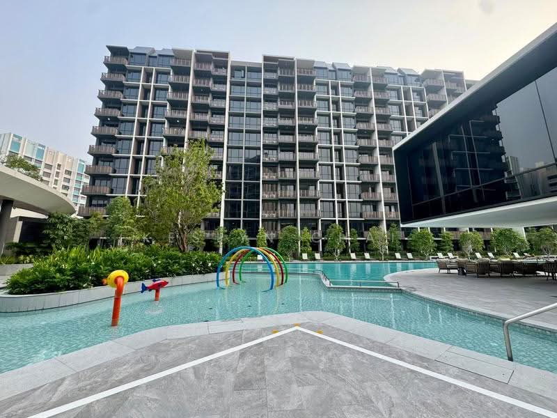 Norwood Grand, Admiralty / Woodlands, 2 Bedrooms, 667 sqft, Condominium For Rent, by Keslyn Chai, 500287341 - Pool - PropertyGuru.com.sg
