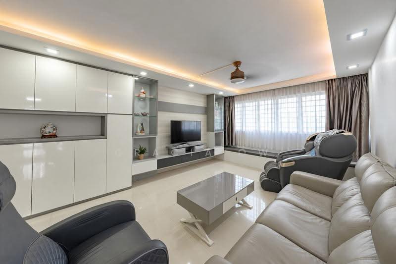 553 Ang Mo Kio Avenue 10, 553 Ang Mo Kio Avenue 10, Ang Mo Kio / Bishan / Thomson, 3 Bedrooms, 1,281 sqft, HDB Flat For Sale, by Gracia Ow, 500287343 - Living Room - PropertyGuru.com.sg