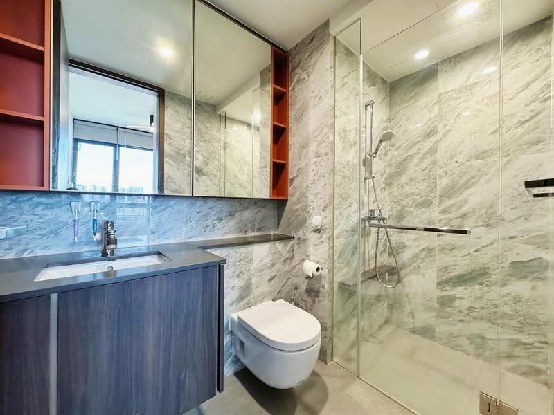 Clavon, 8 Clementi Avenue 1, Buona Vista / West Coast / Clementi New Town, 5 Bedrooms, 1,690 sqft, Condominium For Sale, by Andy Lim 林佳俊, 500287353 - Bathroom - PropertyGuru.com.sg