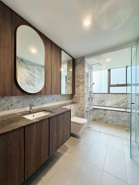 Clavon, 8 Clementi Avenue 1, Buona Vista / West Coast / Clementi New Town, 5 Bedrooms, 1,690 sqft, Condominium For Sale, by Andy Lim 林佳俊, 500287353 - Bathroom - PropertyGuru.com.sg