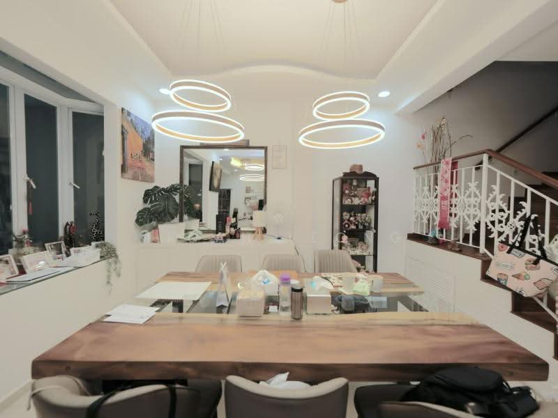 Spacious Family Home With Granny Room Near MRT And 2 Car Parking, Bedok / Upper East Coast, 6 Bedrooms, 4,500 sqft, Terraced House For Sale, by Micah Leong, 500287354 - Dining Room - PropertyGuru.com.sg
