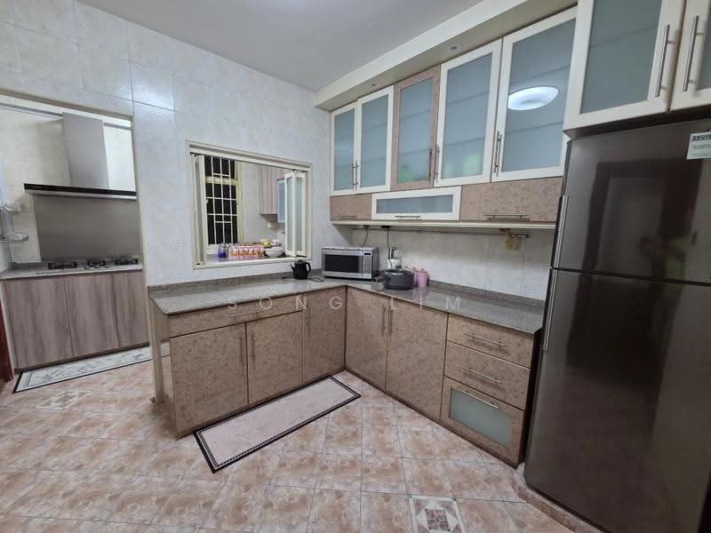 Lorong Lew Lian, Lorong Lew Lian, Lorong Ong Lye, Serangoon Central, Pillia Rd, Serangoon Ave 1, Hougang / Punggol / Sengkang, Room Rental, 100 sqft, Semi-Detached House For Rent, by Song Lim, 500287362 - Kitchen - PropertyGuru.com.sg