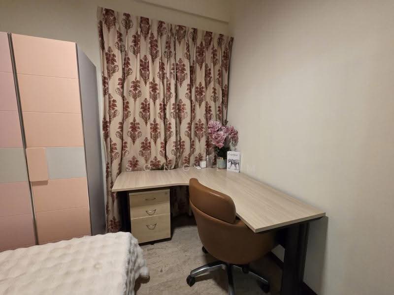 Lorong Lew Lian, Lorong Lew Lian, Lorong Ong Lye, Serangoon Central, Pillia Rd, Serangoon Ave 1, Hougang / Punggol / Sengkang, Room Rental, 100 sqft, Semi-Detached House For Rent, by Song Lim, 500287362 - Study - PropertyGuru.com.sg