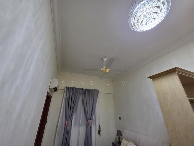 lorong lew lian, Lorong Lew Lian, Lorong Ong Lye, Serangoon Central, Pillia Rd, Serangoon Ave 1, Hougang / Punggol / Sengkang, Room Rental, 200 sqft, Semi-Detached House For Rent, by Song Lim, 500287366 - Bedroom - PropertyGuru.com.sg