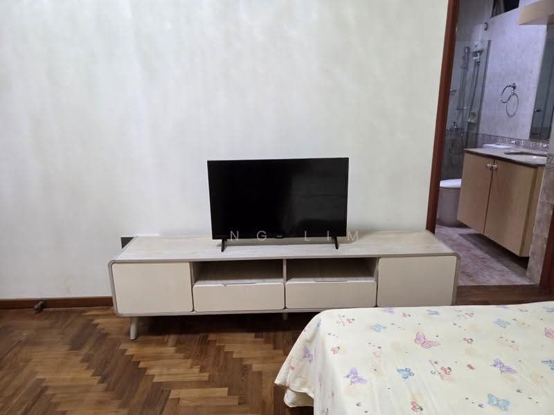 lorong lew lian, Lorong Lew Lian, Lorong Ong Lye, Serangoon Central, Pillia Rd, Serangoon Ave 1, Hougang / Punggol / Sengkang, Room Rental, 200 sqft, Semi-Detached House For Rent, by Song Lim, 500287366 - Bathroom - PropertyGuru.com.sg