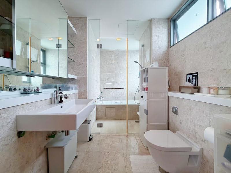 One Jervois, 11 Jervois Close, Tanglin / Holland / Bukit Timah, 4 Bedrooms, 2,777 sqft, Condominium For Sale, by Joyce Lye Hui Xin, 500287372 - Bathroom - PropertyGuru.com.sg