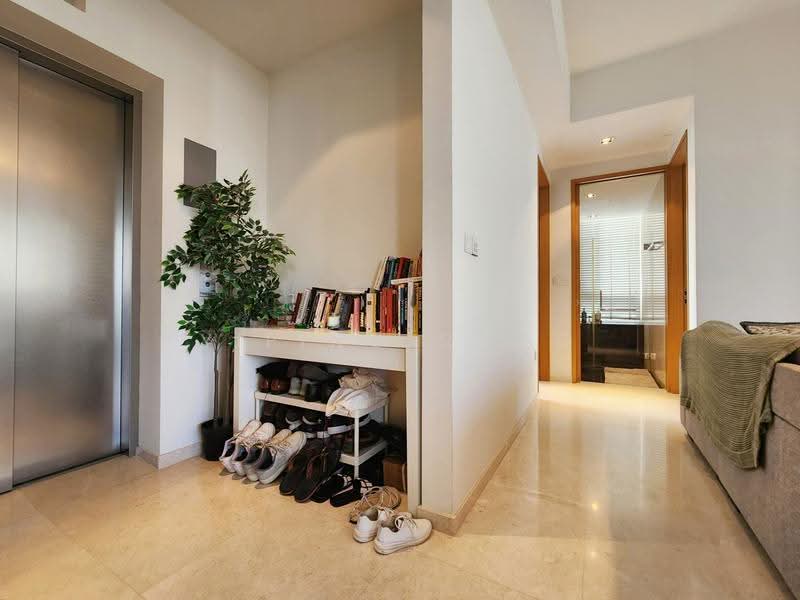 The Verv @ RV, 348 River Valley Road, Orchard / River Valley, 2 Bedrooms, 1,001 sqft, Condominium For Sale, by Yiping Choo, 500287378 - Corridor - PropertyGuru.com.sg