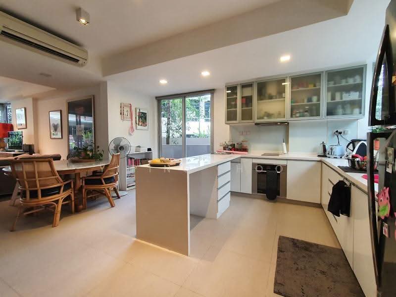 Ventura Heights, 71L Jalan Lim Tai See, Tanglin / Holland / Bukit Timah, 5 Bedrooms, 5,132 sqft, Cluster House For Sale, by Yiping Choo, 500287384 - Kitchen - PropertyGuru.com.sg