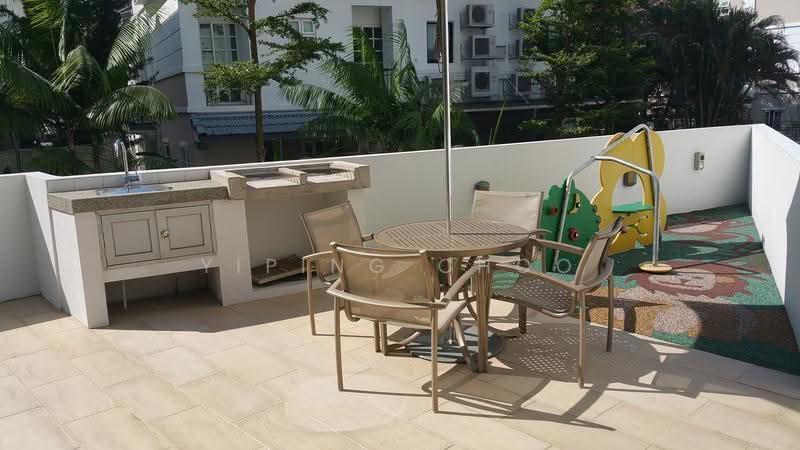 Ventura Heights, 71L Jalan Lim Tai See, Tanglin / Holland / Bukit Timah, 5 Bedrooms, 5,132 sqft, Cluster House For Sale, by Yiping Choo, 500287384 - Balcony - PropertyGuru.com.sg