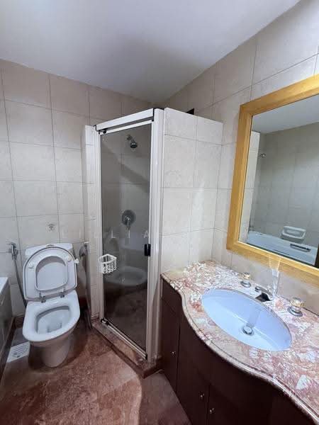 Heritage View, 6 Dover Rise, Buona Vista / West Coast / Clementi New Town, 2 Bedrooms, 969 sqft, Condominium For Sale, by Lillian Koh, 500287389 - Bathroom - PropertyGuru.com.sg