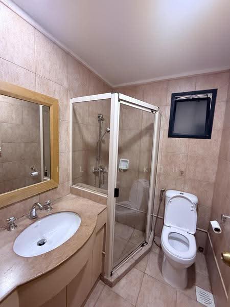 Heritage View, 6 Dover Rise, Buona Vista / West Coast / Clementi New Town, 2 Bedrooms, 969 sqft, Condominium For Sale, by Lillian Koh, 500287389 - Bathroom - PropertyGuru.com.sg