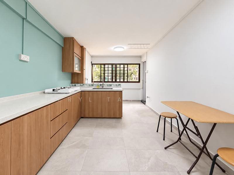 137 Yishun Ring Road, 137 Yishun Ring Road, Sembawang / Yishun, 2 Bedrooms, 732 sqft, HDB Flat For Rent, by Sheryl Tan Si Qi, 500287390 - Kitchen - PropertyGuru.com.sg
