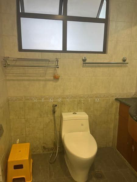 Chuan Ville, Chuan Link, Hougang / Punggol / Sengkang, Room Rental, 350 sqft, Terraced House For Rent, by Henry Lim, 500287407 - Bathroom - PropertyGuru.com.sg