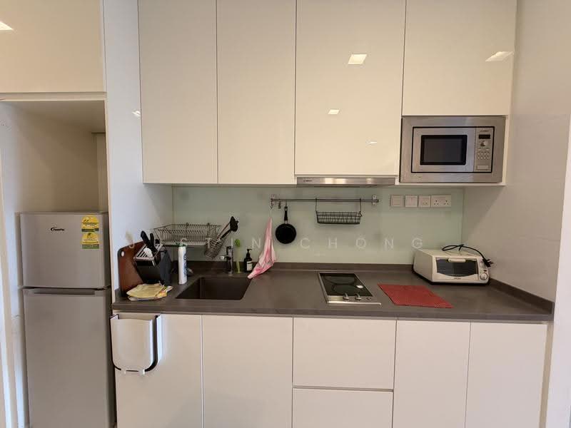18 Woodsville, 18 Woodsville Close, Macpherson / Potong Pasir, 2 Bedrooms, 743 sqft, Condominium For Rent, by Justin Chong, 500287418 - Kitchen - PropertyGuru.com.sg