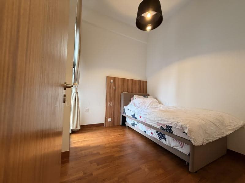 18 Woodsville, 18 Woodsville Close, Macpherson / Potong Pasir, 2 Bedrooms, 743 sqft, Condominium For Rent, by Justin Chong, 500287418 - Bedroom - PropertyGuru.com.sg