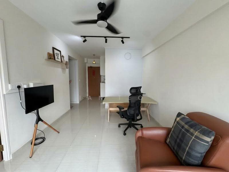 780A Woodlands Crescent, 780A Woodlands Crescent, Admiralty / Woodlands, 1 Bedroom, 506 sqft, HDB Flat For Sale, by Ian Teo, 500287432 - Living Room - PropertyGuru.com.sg