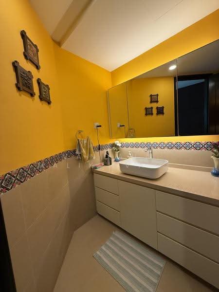 Costa Rhu, 1 Rhu Cross, East Coast / Marine Parade, 4 Bedrooms, 2,056 sqft, Condominium For Sale, by Vandana Malik (Vanda), 500287441 - PropertyGuru.com.sg