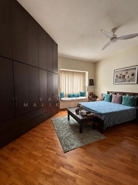 Costa Rhu, 1 Rhu Cross, East Coast / Marine Parade, 4 Bedrooms, 2,056 sqft, Condominium For Sale, by Vandana Malik (Vanda), 500287441 - PropertyGuru.com.sg