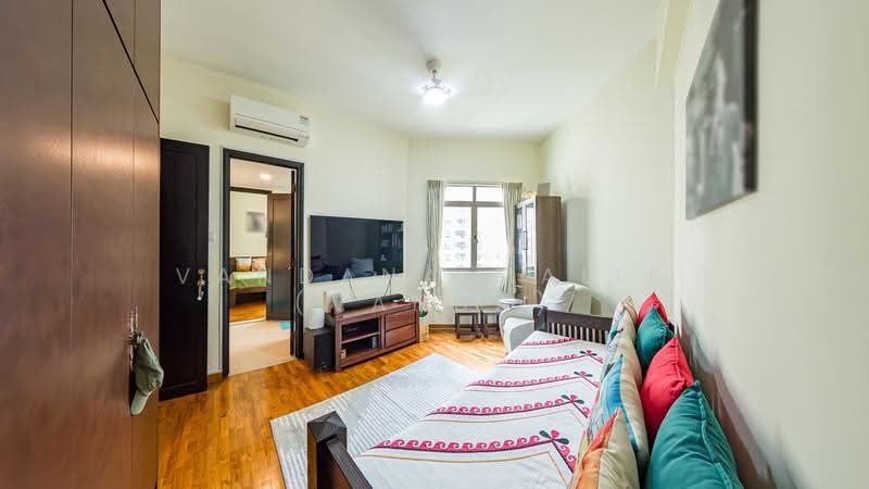 Costa Rhu, 1 Rhu Cross, East Coast / Marine Parade, 4 Bedrooms, 2,056 sqft, Condominium For Sale, by Vandana Malik (Vanda), 500287441 - Living Room - PropertyGuru.com.sg